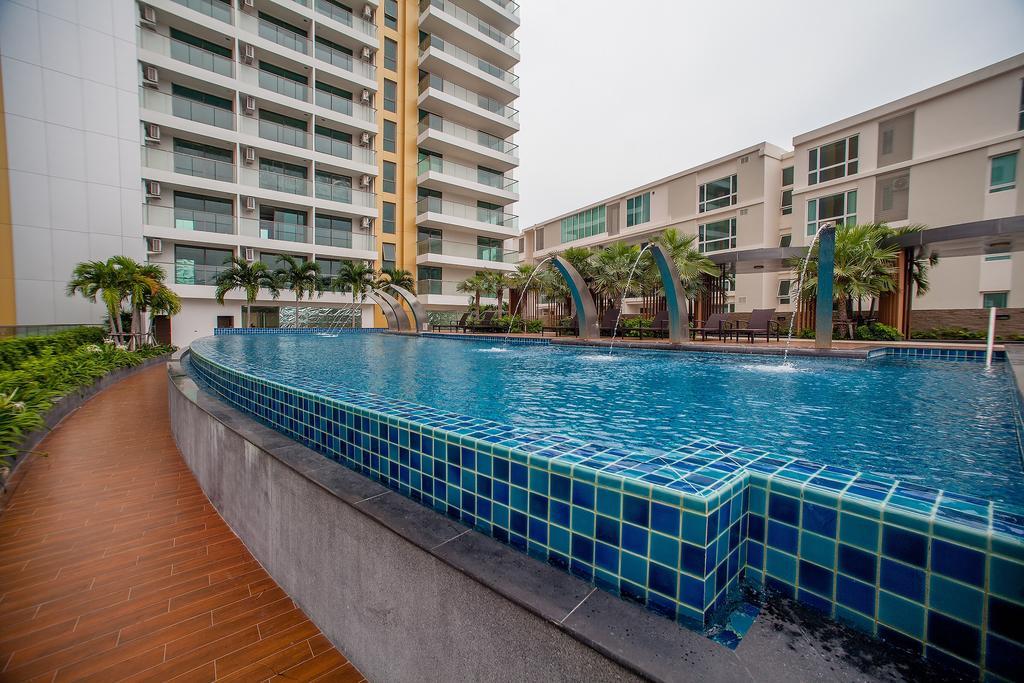 Peak Towers Condominium Pattaya Luaran gambar