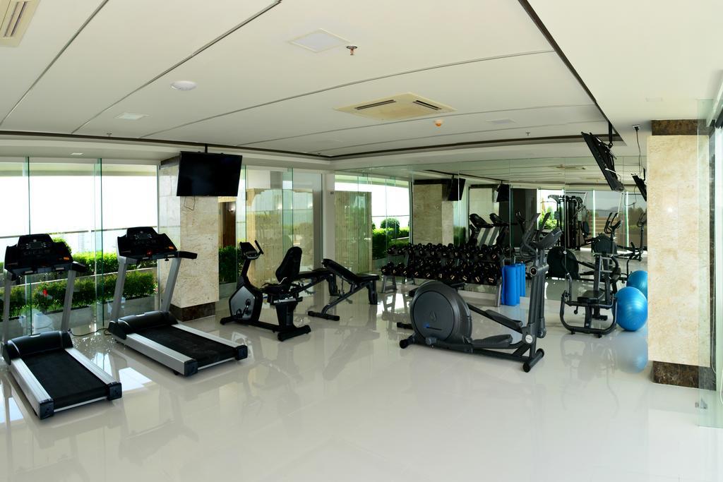 Peak Towers Condominium Pattaya Luaran gambar
